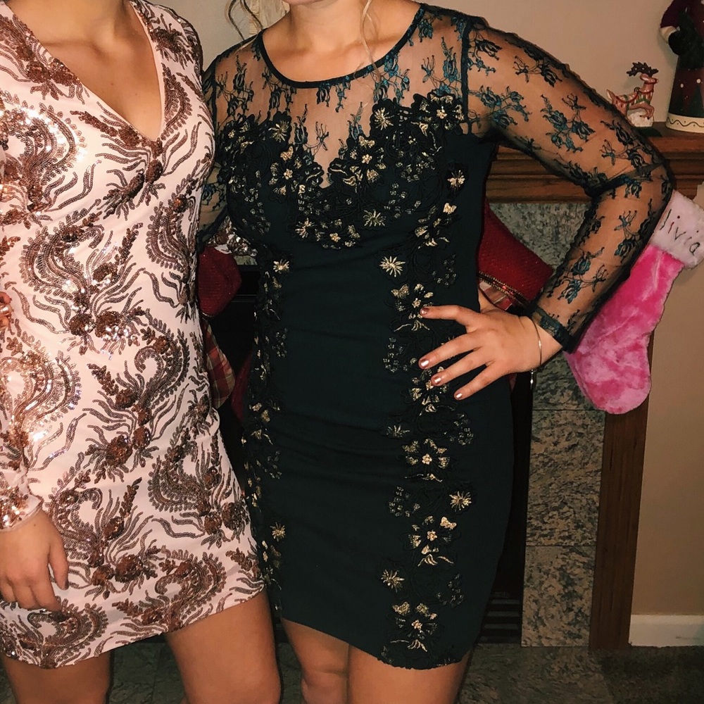 Forrest Green Lace Formal Dress